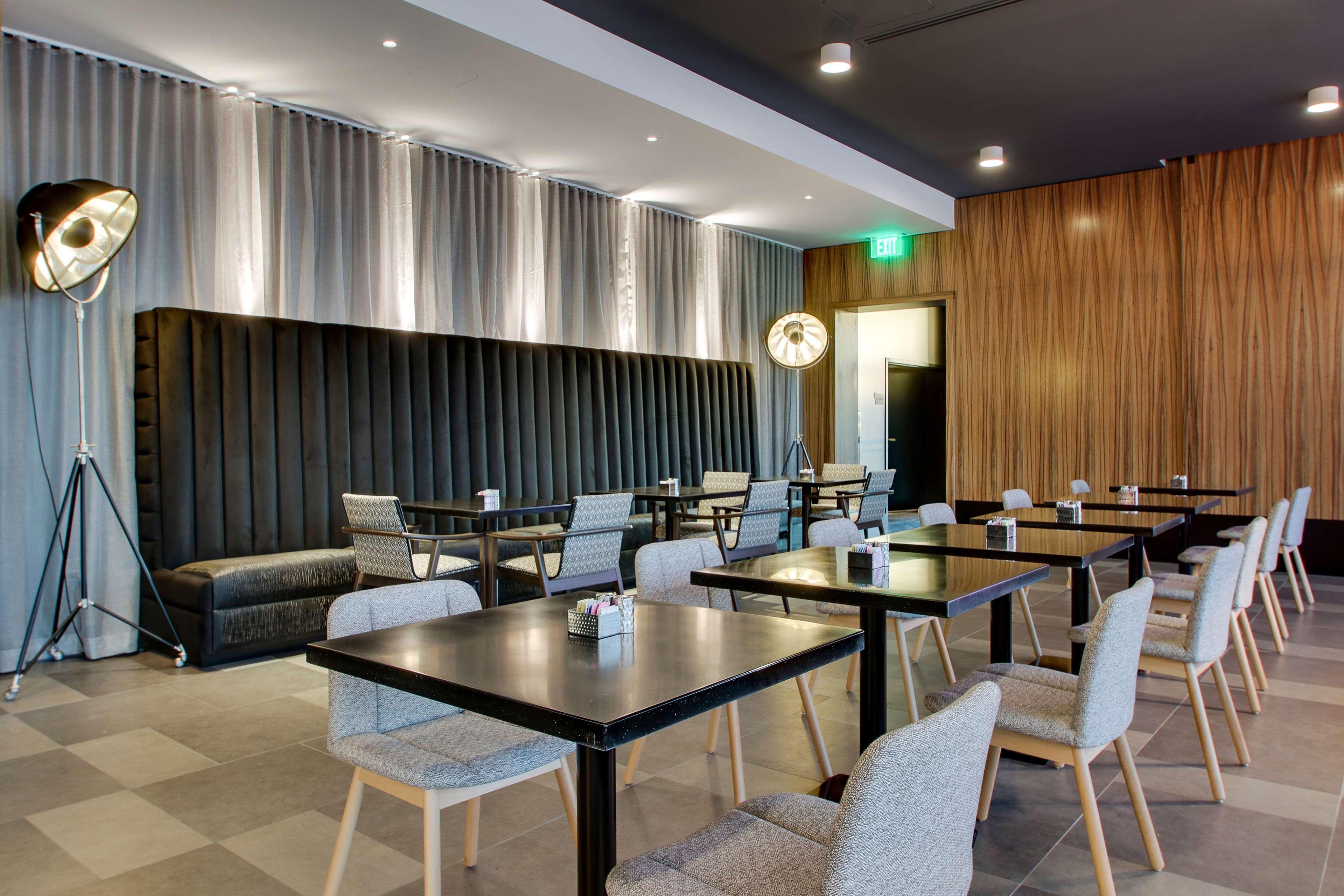 The Rose Chicago，挂毯系列希尔顿酒店4*