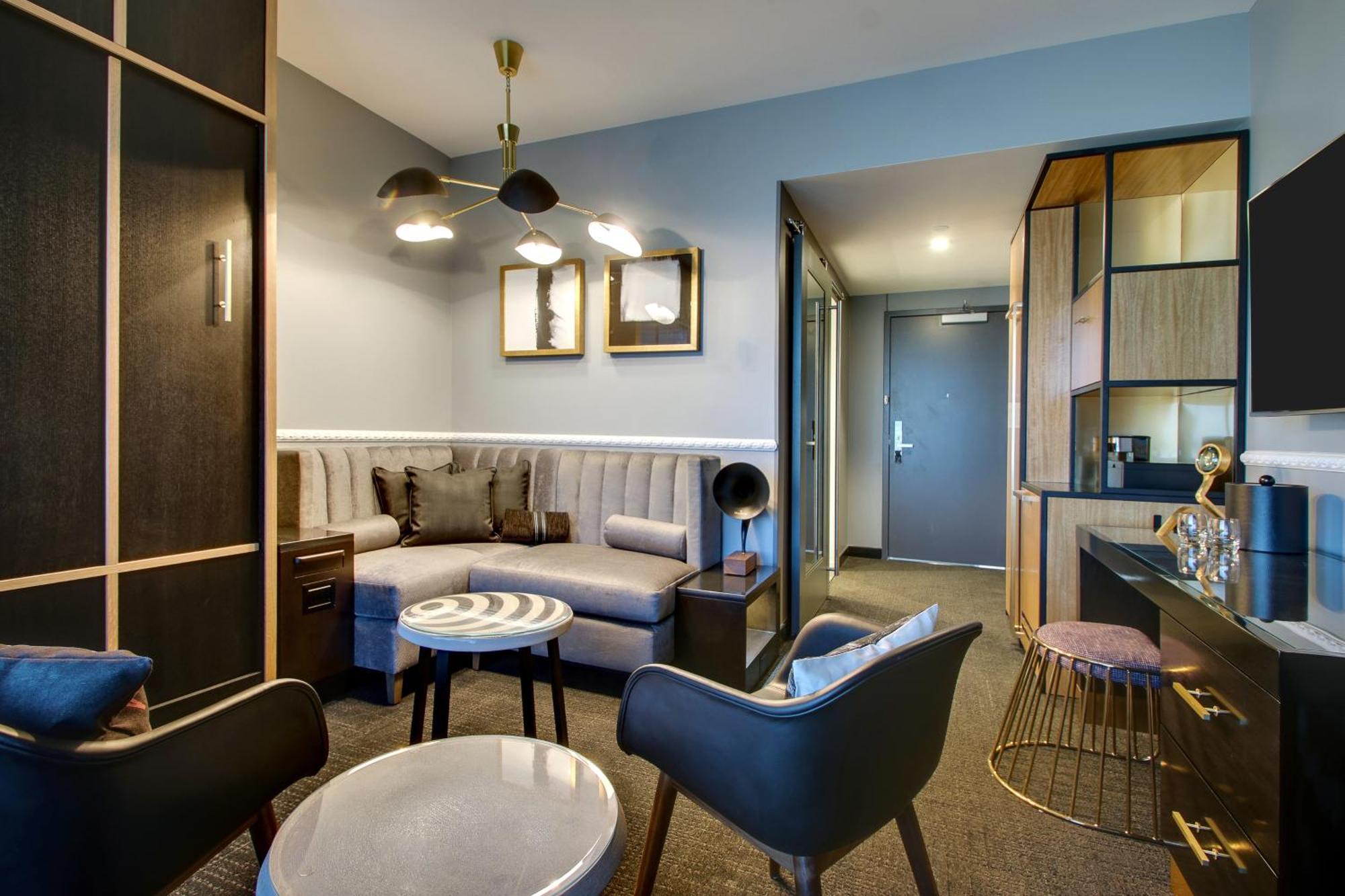 Hotel The Rose Chicago, Tapestry Collection By Hilton 4*