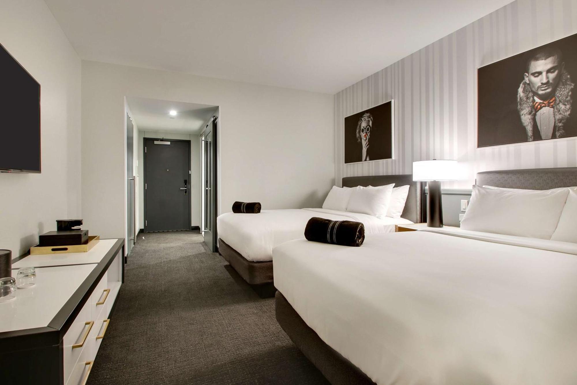 The Rose Chicago, Tapestry Collection By Hilton Hotel Rosemont